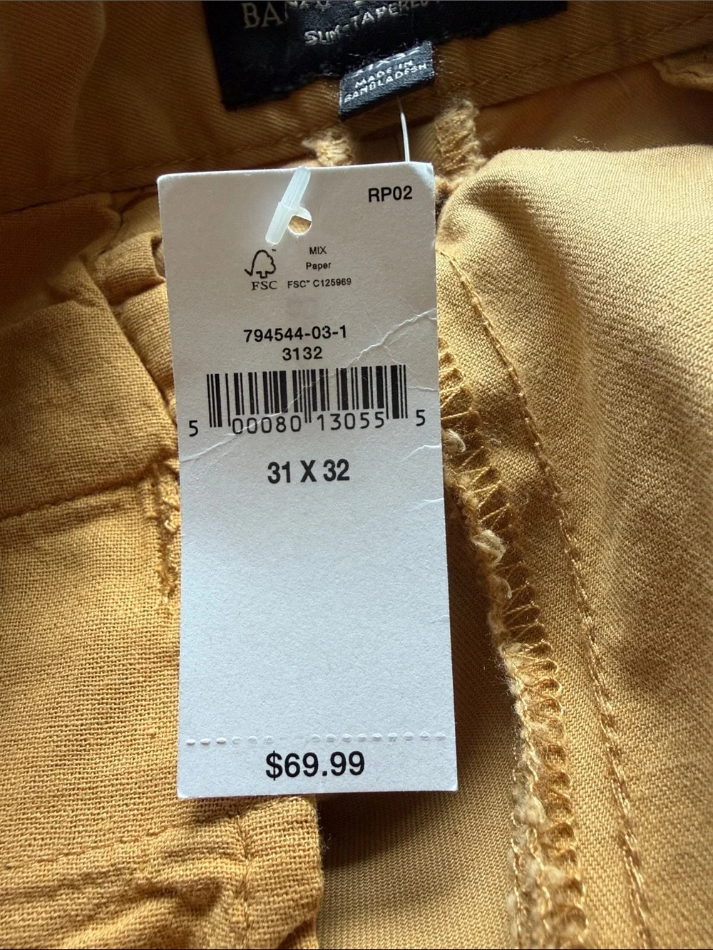 Banana Republic Slim Tapered Fit European style Chino Pants BNWT 31 x 29